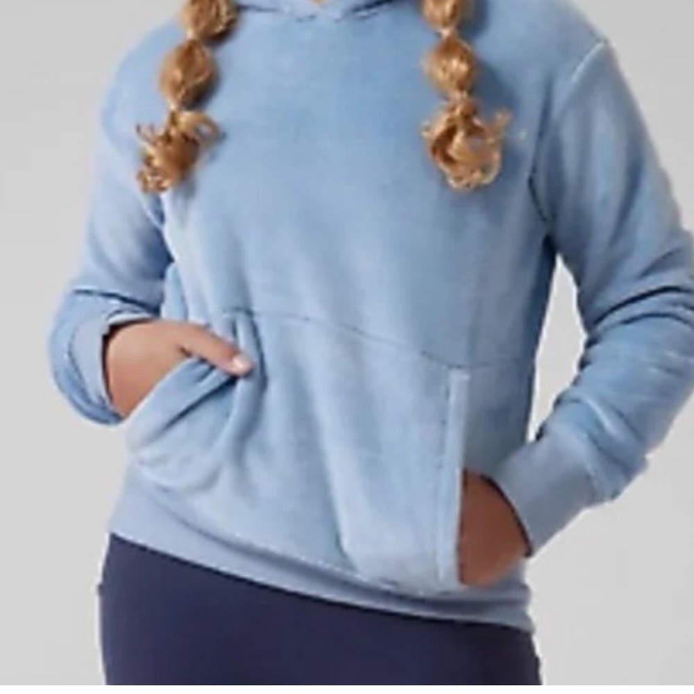 ATHLETA GIRL Powder Blue Sweatshirt Sz XL Soft Fleece Velour Sweater Fun…